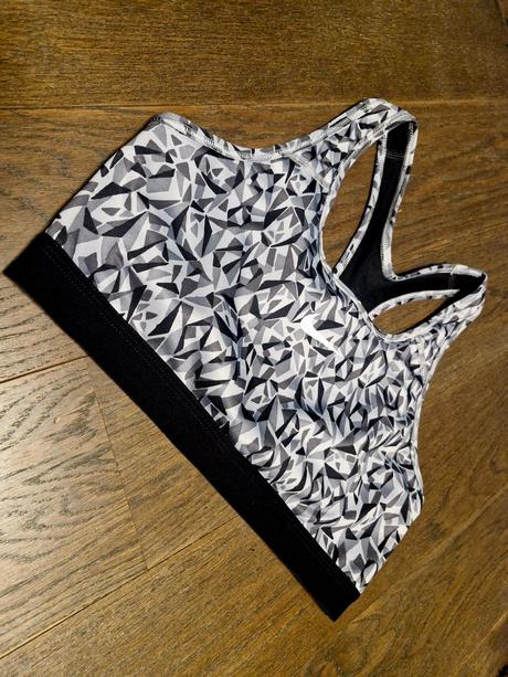 Sportova podprsenka zn.nike dri-fit original v.l, nike,l