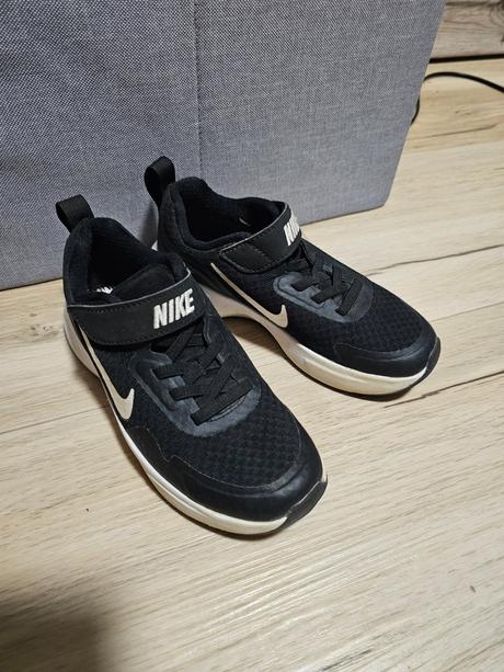Nike tenisky, nike,28
