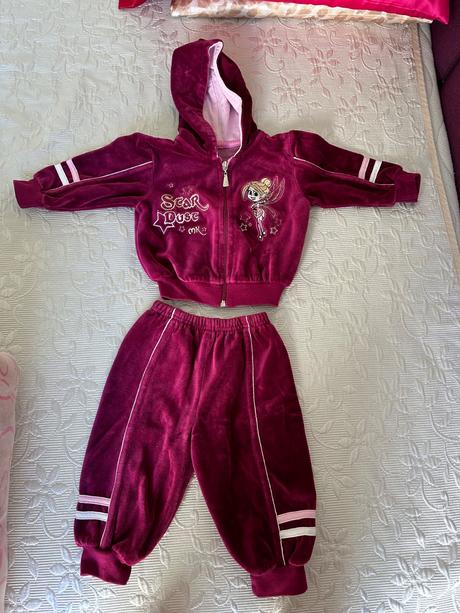 Tepláková súprava, 74