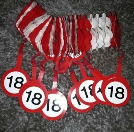 Dekoračná girlanda dĺžka 4m,