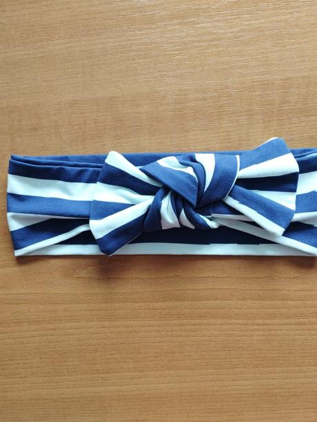 Dievčenská čelenka, 98