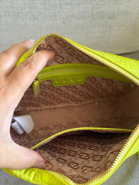 Kabelka liu jo, liu jo