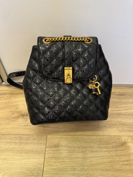 Ruksak, guess