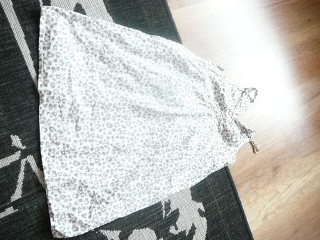 Dievcenske saty, 146