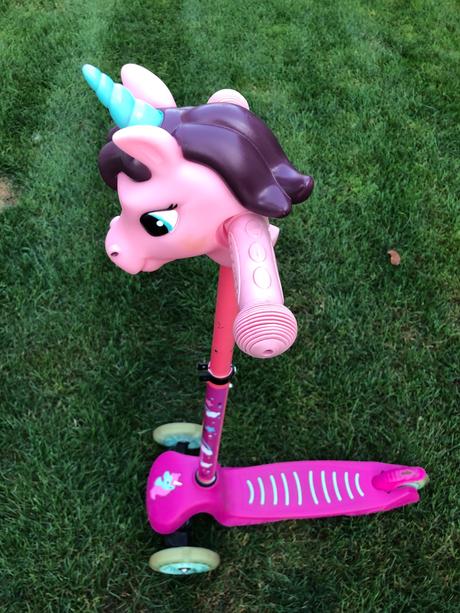 Kolobežka jednorozec, 