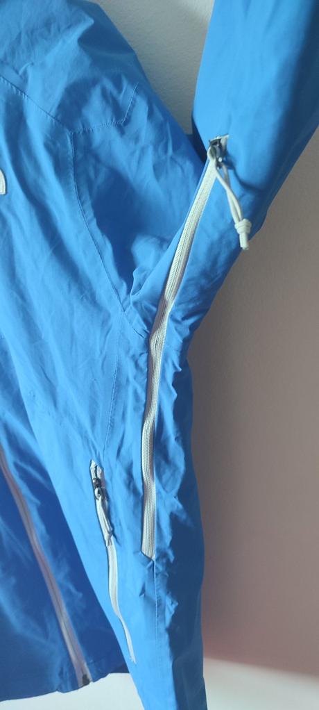 The north face vetrovka, s