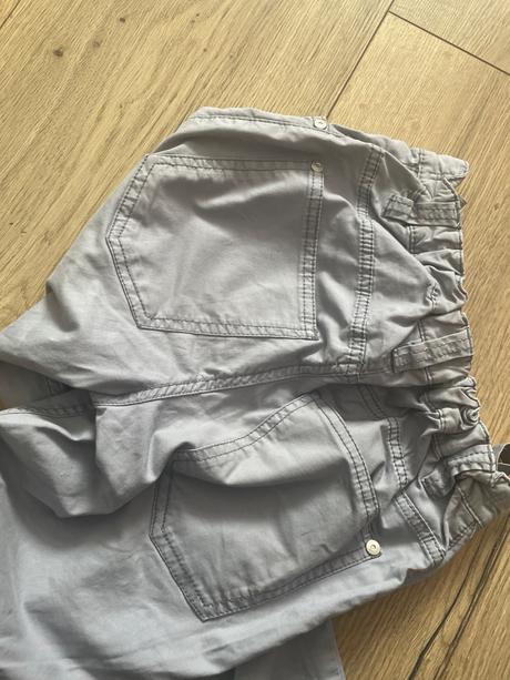 Bledé nohavice, next,134