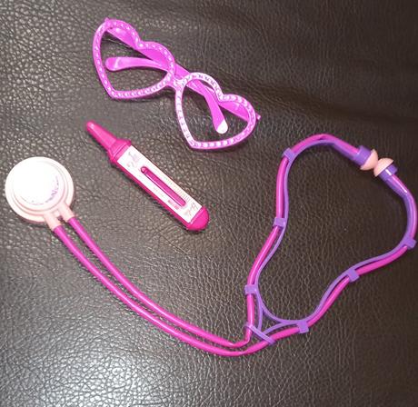 Lekárska sada ,okuliare, 