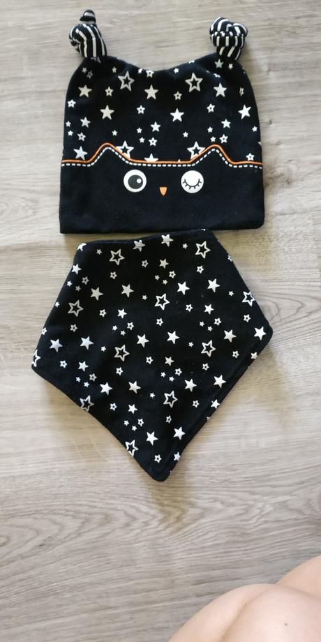 Čiapka so šatkou, 62