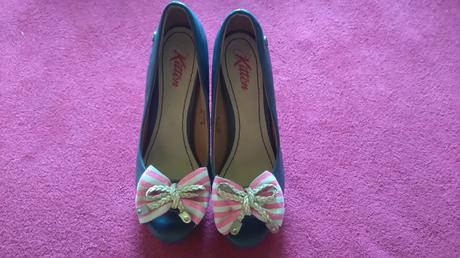 Lodičky s otvorenou špičkou, 38