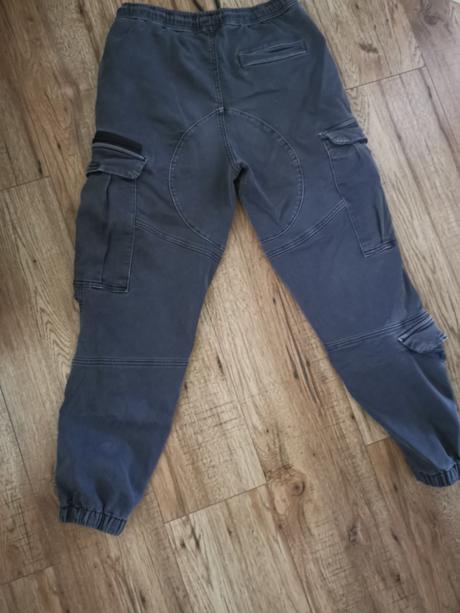 Prechodné nohavice, pull&bear,m