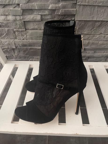 Guess by marciano  38 sedia na 25 cm nohu, guess,38