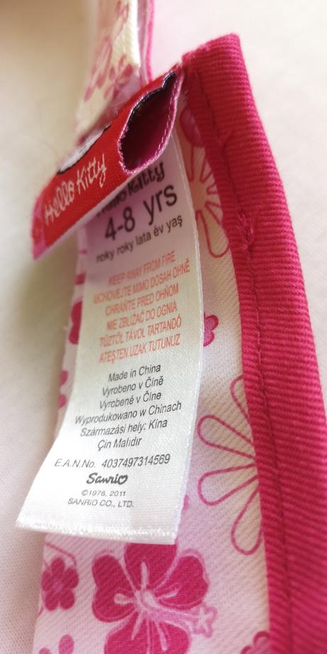 Čelenka so šiltom, hello kitty,110