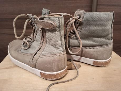 Kožené zateplené topanky, 34