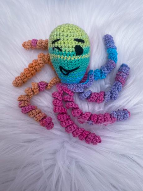 Háčkovaná chobotnička, 