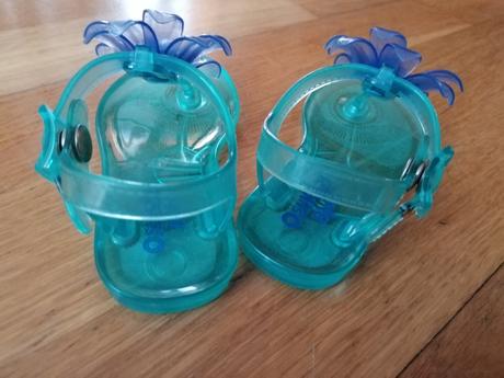 Zelené sandálky, 22