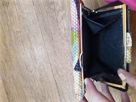 Dámska peňaženka, 