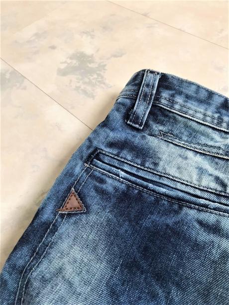 Rifle s dierami, denim co,m