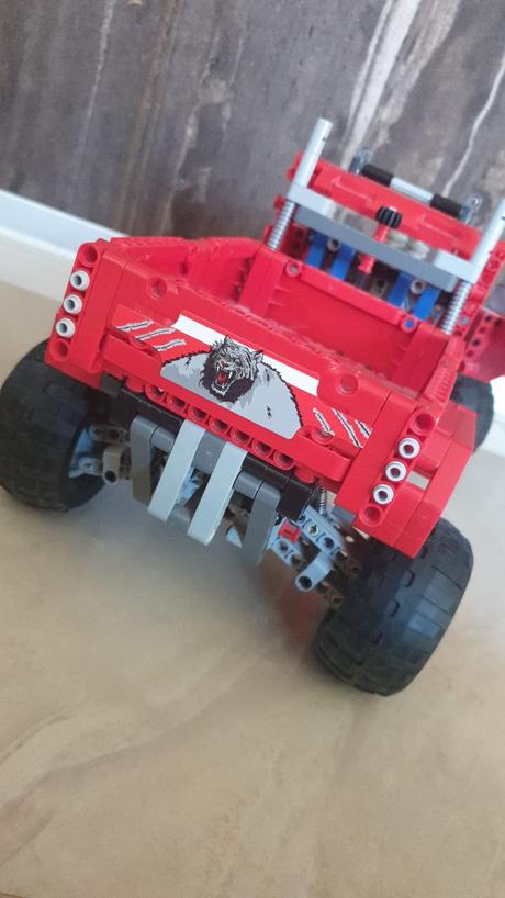 Skladačka - uplná kópia lega technic 42029 pick up, 