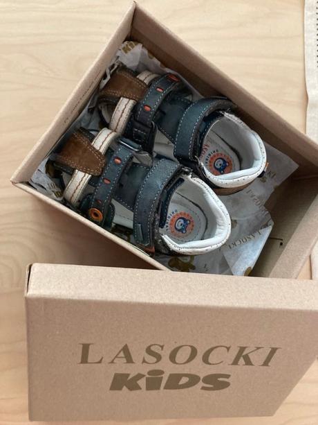 Sandalky lasocki, lasocki,19