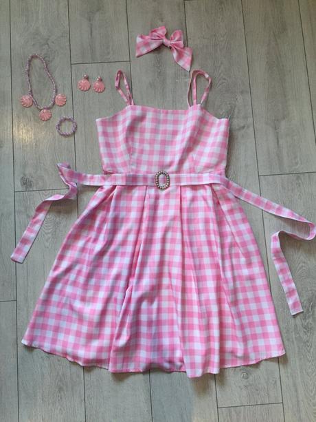 Damsky kostym barbie  l, 