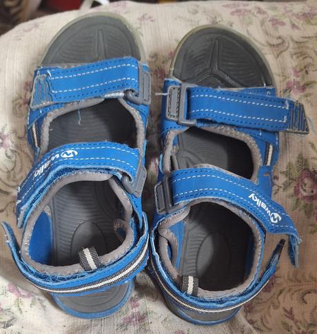 Sandále walky, 32
