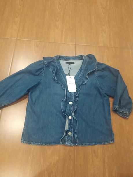 Riflová košeľa s volanikom, zara,m