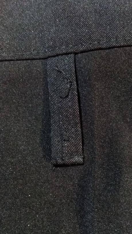 Elegantné čierne nohavice pod kolená, 38