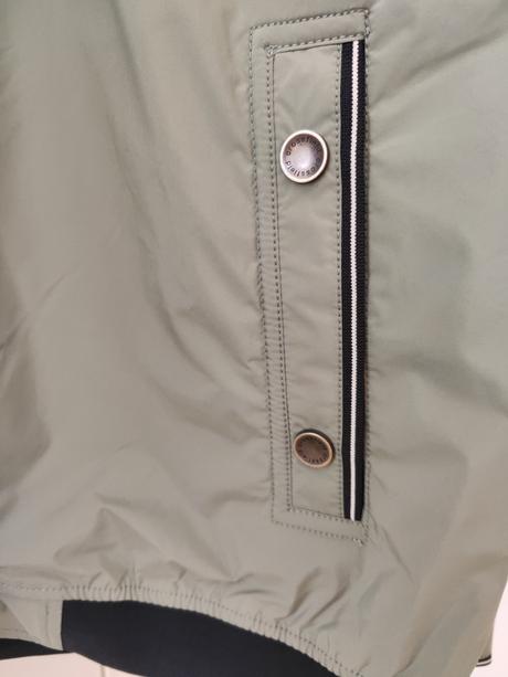 Crossfield bunda, 58