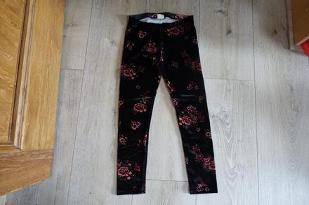 Legíny s kvietkami, zara,134