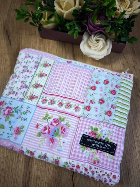 17-kozmeticka taštička romantika, 