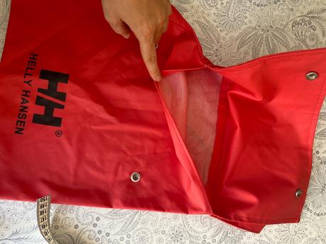 Ladvinka helly hansen,