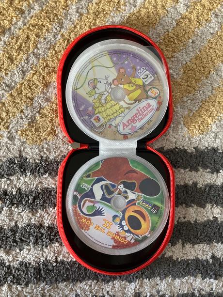 14ks cd a dvd rozprávok a pesničiek s puzdrom,