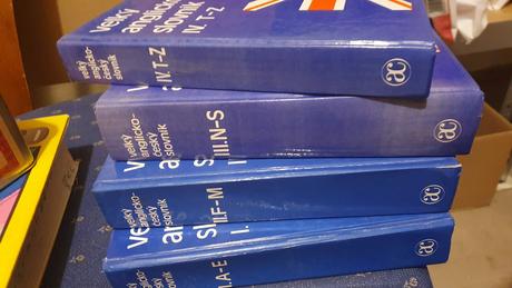 4 diely veĺký anglicko-český slovník,