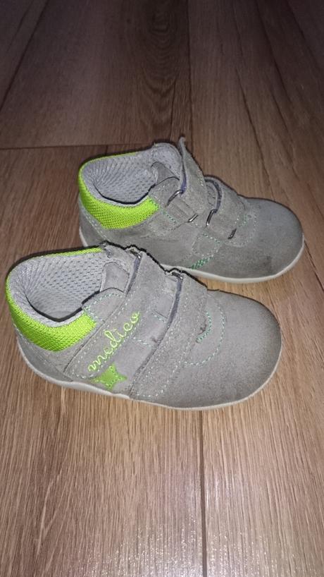 Topánky, slovobuv,21