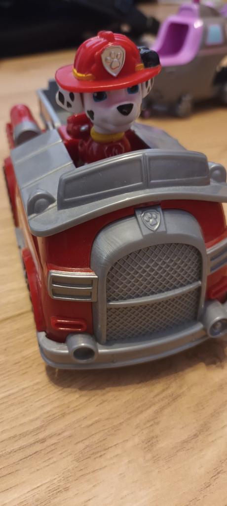 Veža paw patrol + 3auta,