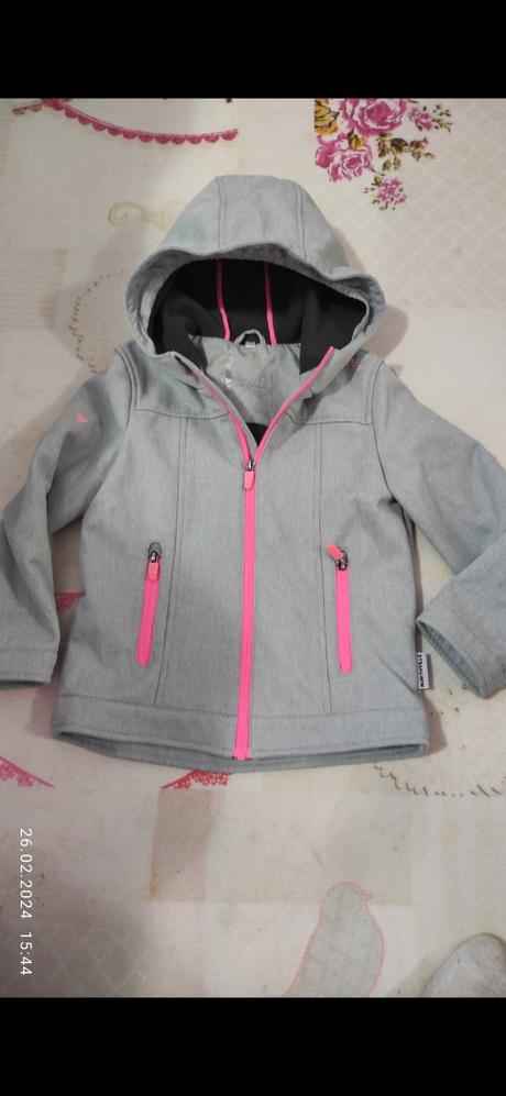 Softshellova bunda na jar veľ. 122, 122
