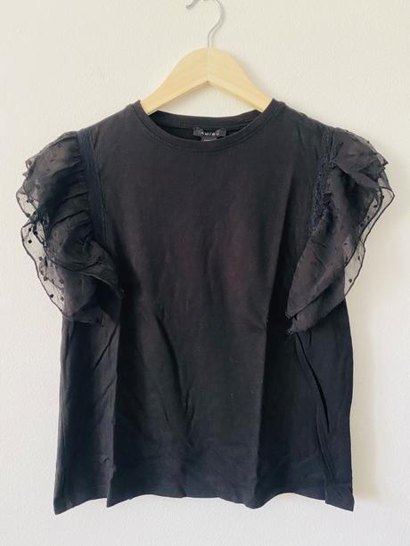 Čierne tričko s volánmi, amisu,xs