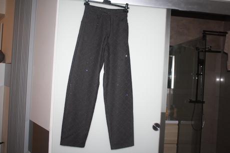 Vassia kostara - dizajnerske nohavice vel.s, s