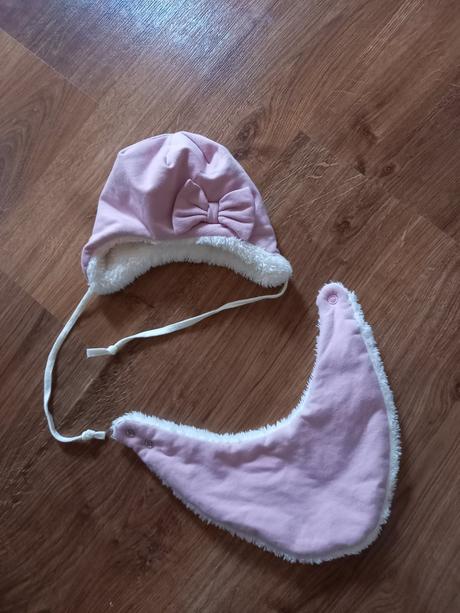 Suprava čiapka a šál, 62