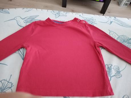 Krasne tricko mam aj modre 80 az 92, lupilu,86