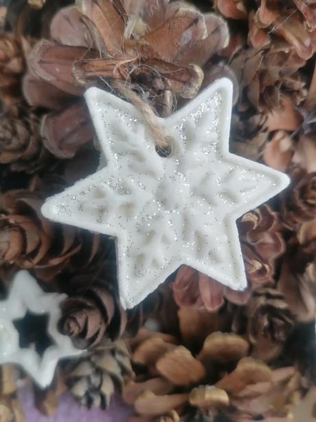 Vianočný stromček zo šišiek - 40 cm, 