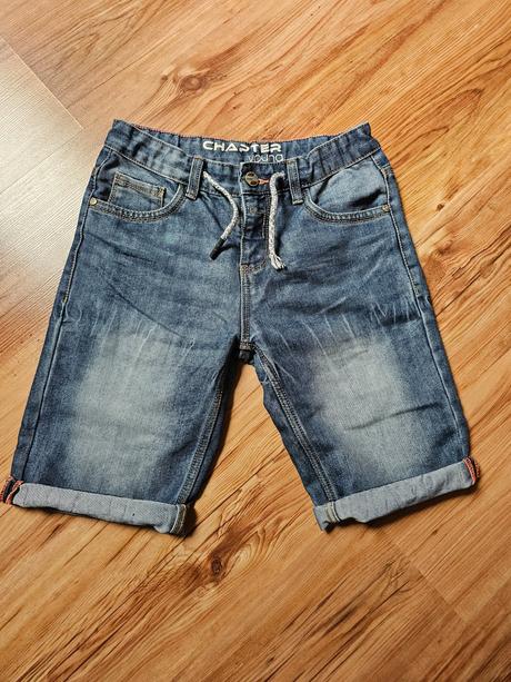 Bermudy, chapter young,158