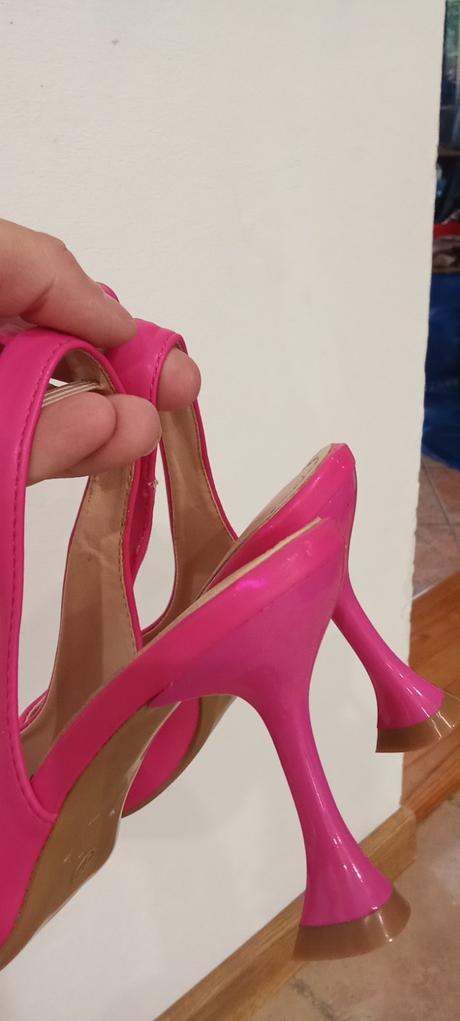 Luxusné lodičky, 37