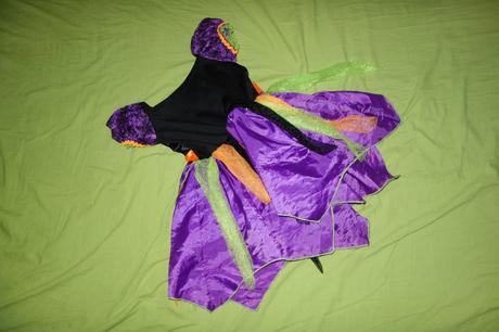 Saty pre carodejnicu tu,