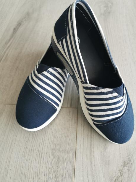 Bielomodre tenisky, 36