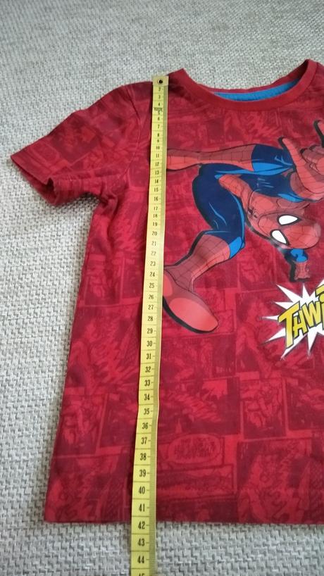 Červené tričko so spidermanom, 104