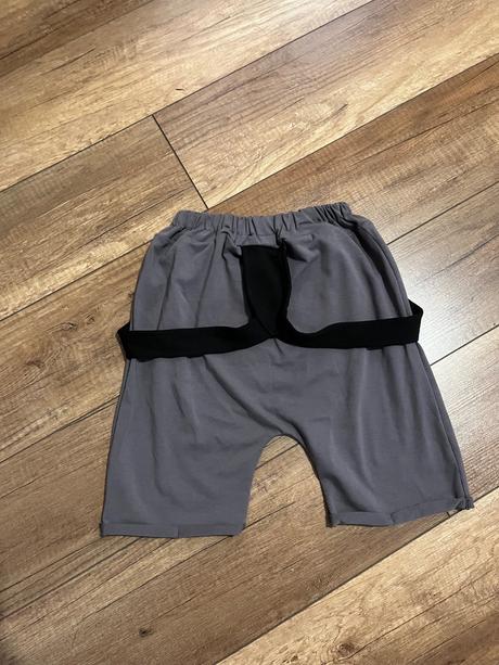 Štýlové kratasy, 134