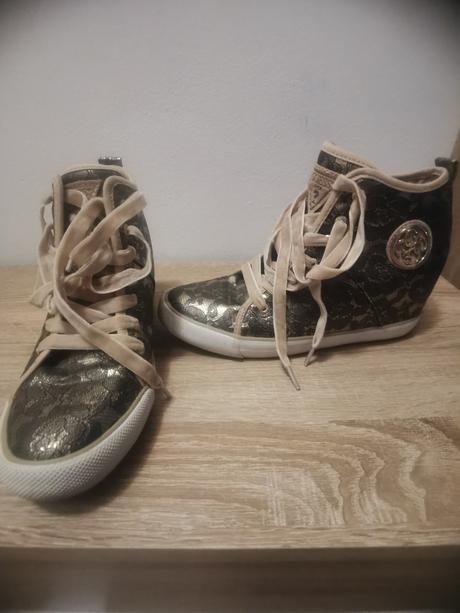 Topánky guess, guess,39