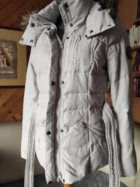 Páperová bunda zn. a&f, veľkosť xs-s, abercrombie&fitch,s